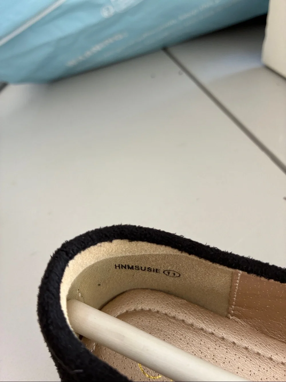 Black Mary Jane Flats for Little Girls by HeHalnom